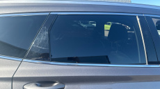 Hyundai SANTA FE 1.6 TGDi Hybrid Premium 5dr 4WD Auto Hybrid Estate